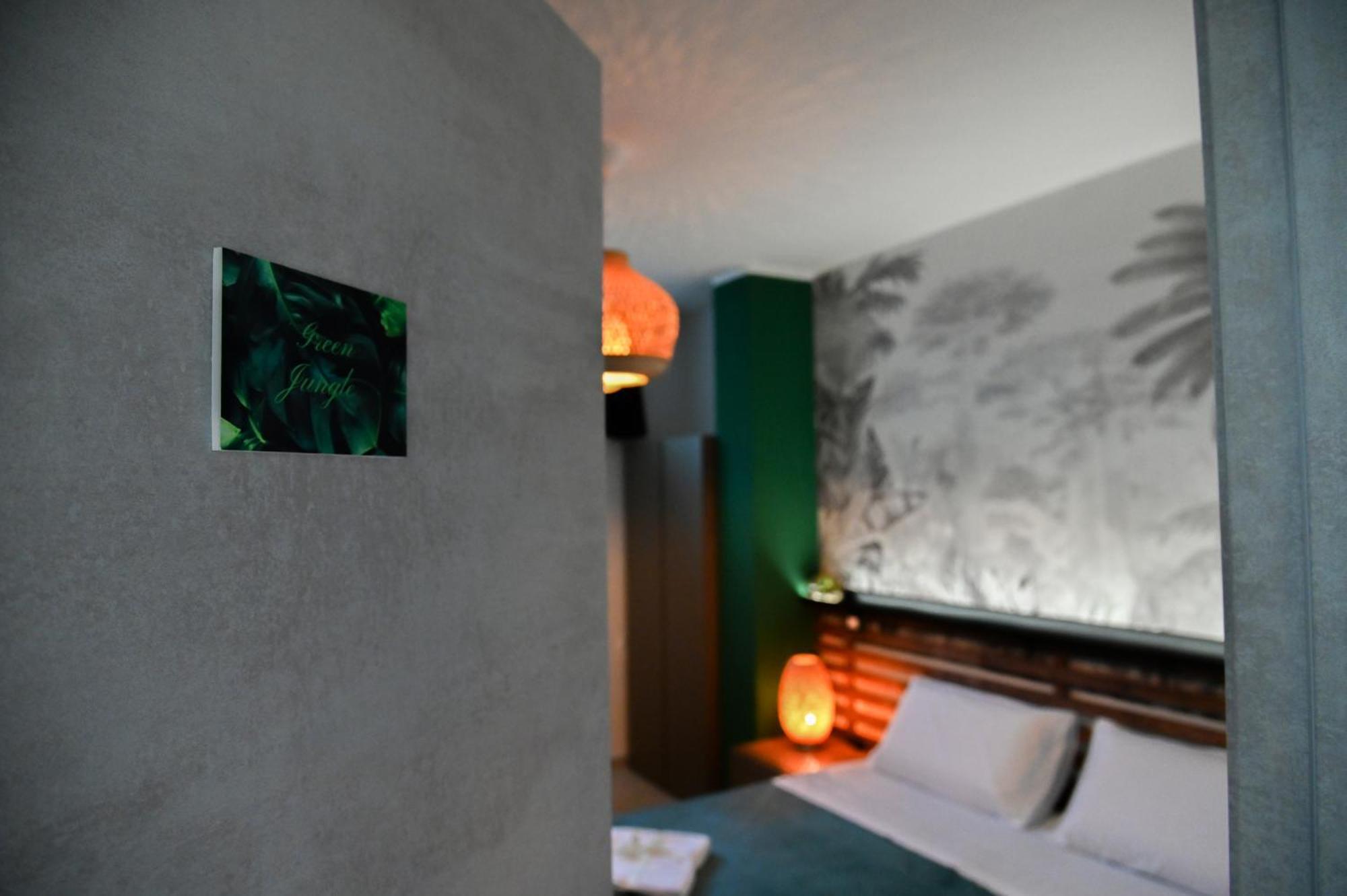 Civico 31 Luxury Rooms 卡斯泰尔圣焦尔焦 外观 照片